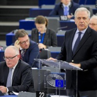 Garde-frontières européens : accueil mi-figue mi-raisin des députés. Le PPE enthousiaste (maj1)