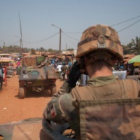L’opération Sangaris va prendre fin. Relais donné à l’UE et l’UA (Le Drian)