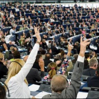 Les neuf propositions du Parlement européen pour contrer la propagande russe et de Daesh