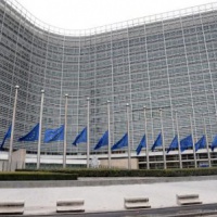 Gel des avoirs terroristes, blanchiment d’argent… la Commission propose de faire plus