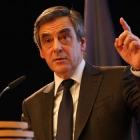 Fillon prône une alliance européenne de défense et un dialogue avec la Russie