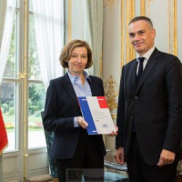 La revue stratégie française publiée