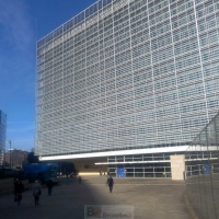 La Commission muscle ses unités « défense ». En route vers une DG défense et sécurité ?