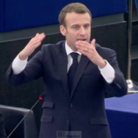Pour instaurer la paix en Syrie, il faut négocier avec tout le monde, y compris le régime (Macron)