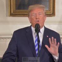 Trump retire les États-Unis de l’accord nucléaire avec l’Iran et rétablit les sanctions extra-territoriales