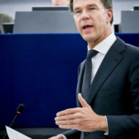 L’Europe doit se concentrer sur l’essentiel et moins dépenser (Mark Rutte). Non à la réforme de la Zone Euro
