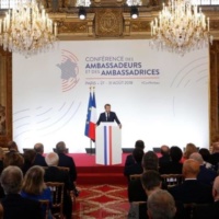 Emmanuel Macron veut une nouvelle architecture européenne de sécurité