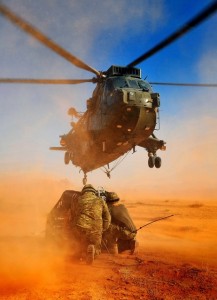     L'Europe n'entend pas montrer sa force. Ici, entrainement des soldats britanniques du 845 Naval Air Squadron en Jordanie aout 2013 (crédit : Armée britannique)