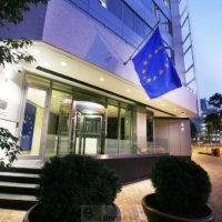 Washington rétrograde l’ambassadeur de l’UE. Une ‘baffe’ protocolaire qui passe mal à Bruxelles