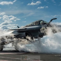 Entre éthique et économie, le Parlement choisit. Il veut limiter les exportations d’armes et privilégier le marché européen